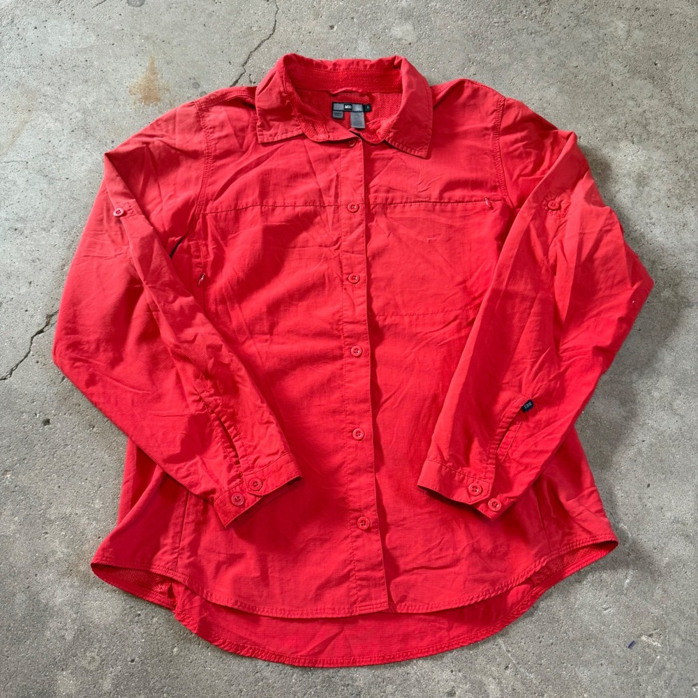 REI Sahara Hiking Shirt Womens L Red UPF 30+ Roll Tab Sleeve Button Down